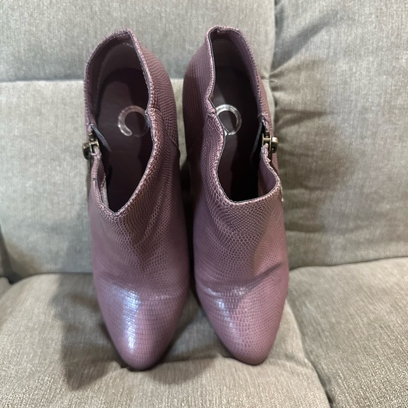 Journee Collection Glam Purple Faux Croc Wedge Booties - Picture 3 of 6